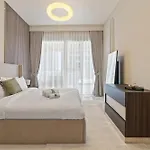 Luxury 2-Bedroom Apartment With Sea View