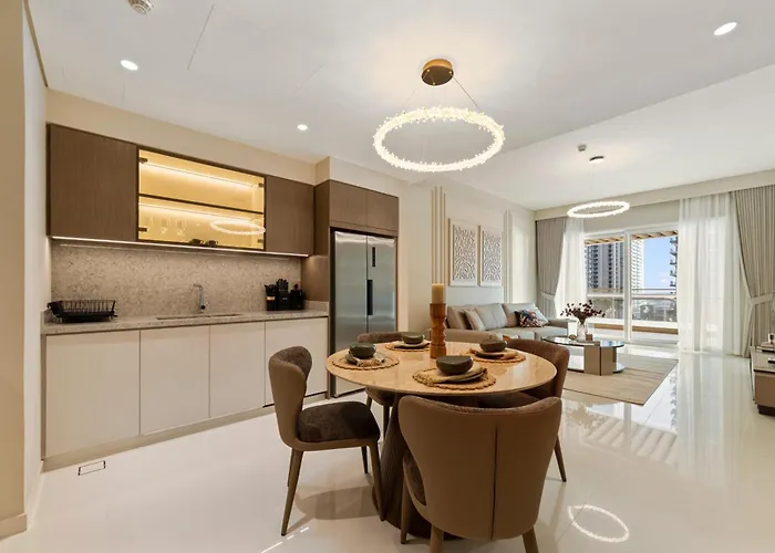 Luxury 2-Bedroom Apartment With Sea View