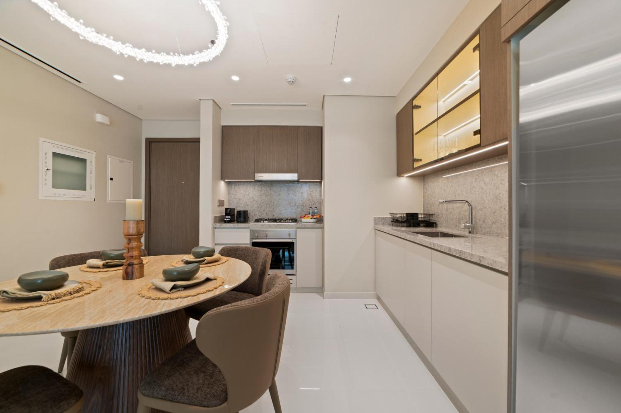 Apartment Luxury 2-bedroom With Sea View *